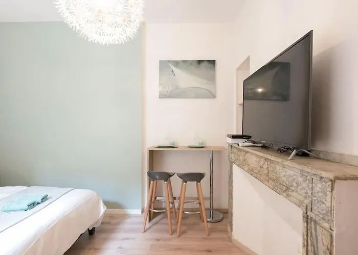 Centre-ville Sur Cour Lägenhet Toulouse